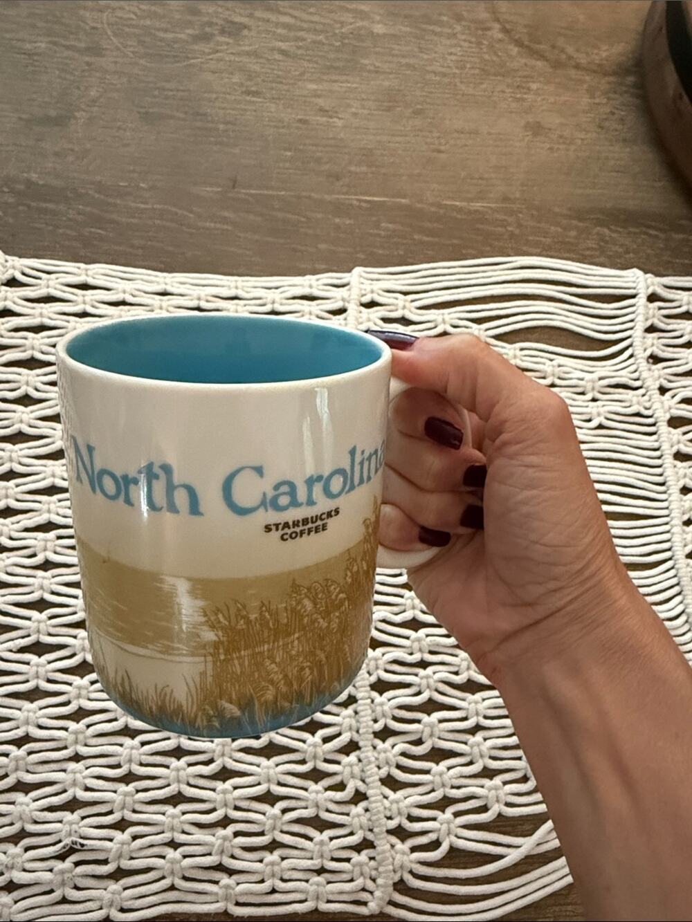 2009 Retired Starbucks North Carolina Collector Series Mug Coffee Cup Lighthouse